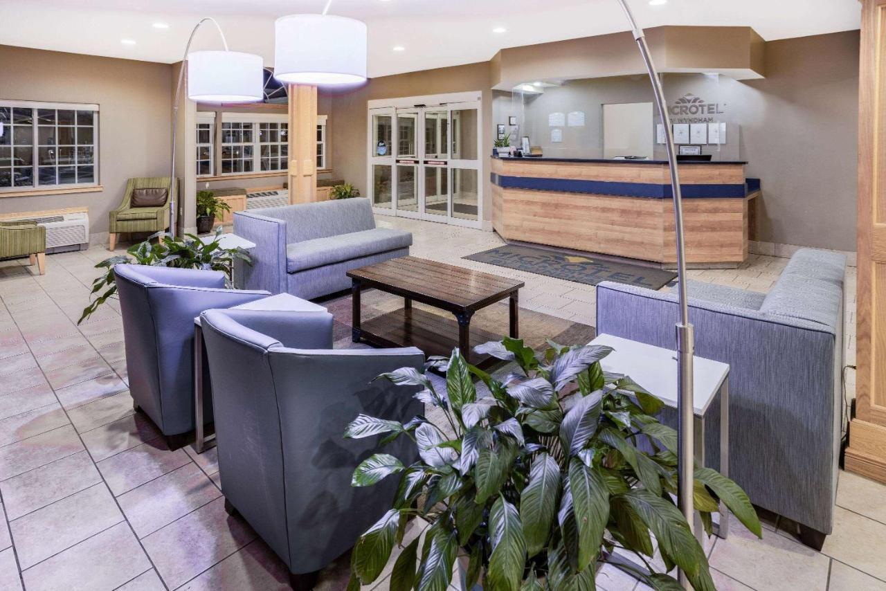 Microtel Inn & Suites By Wyndham Johnstown Exterior photo